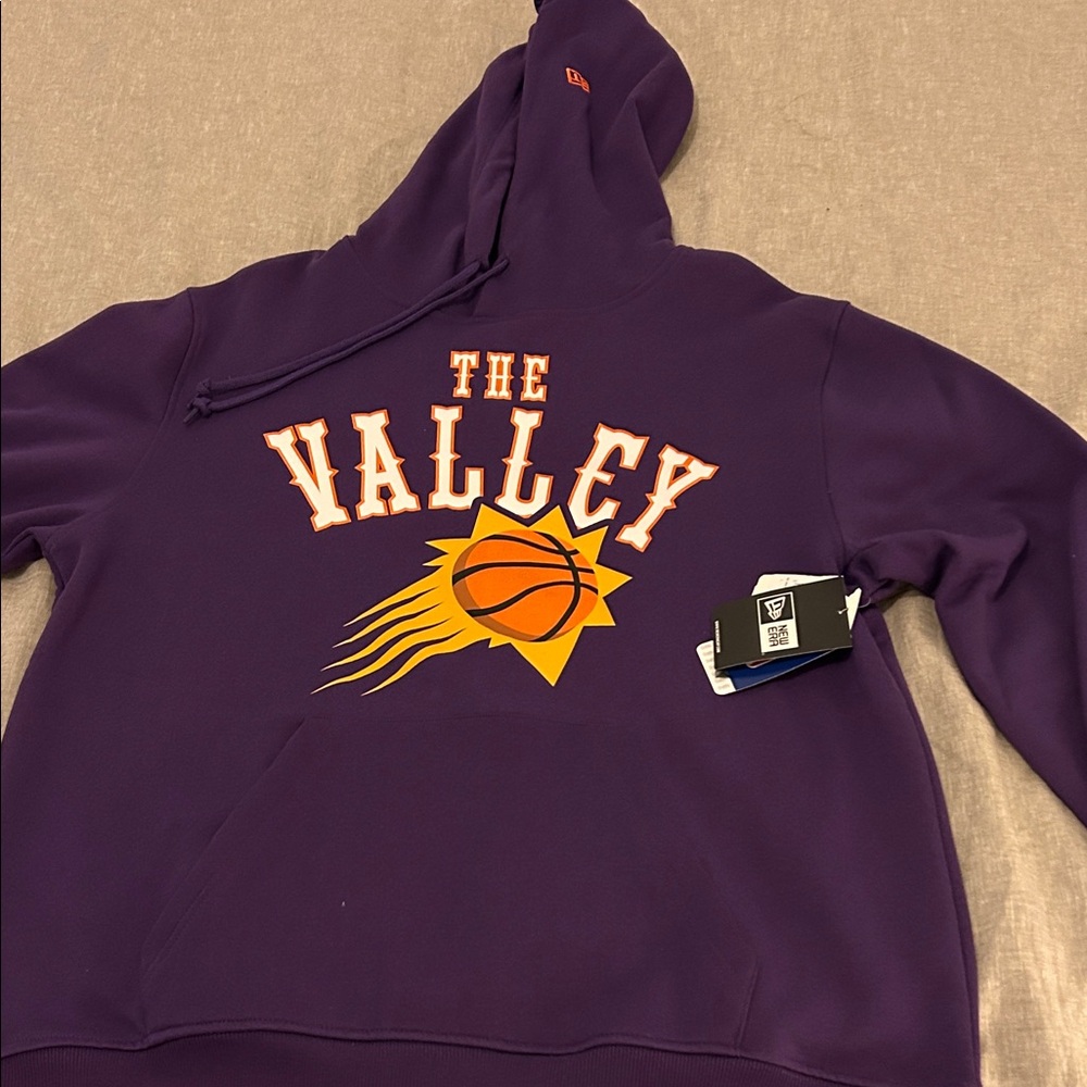 Phoenix Suns New Era Hoodie. NWT L.